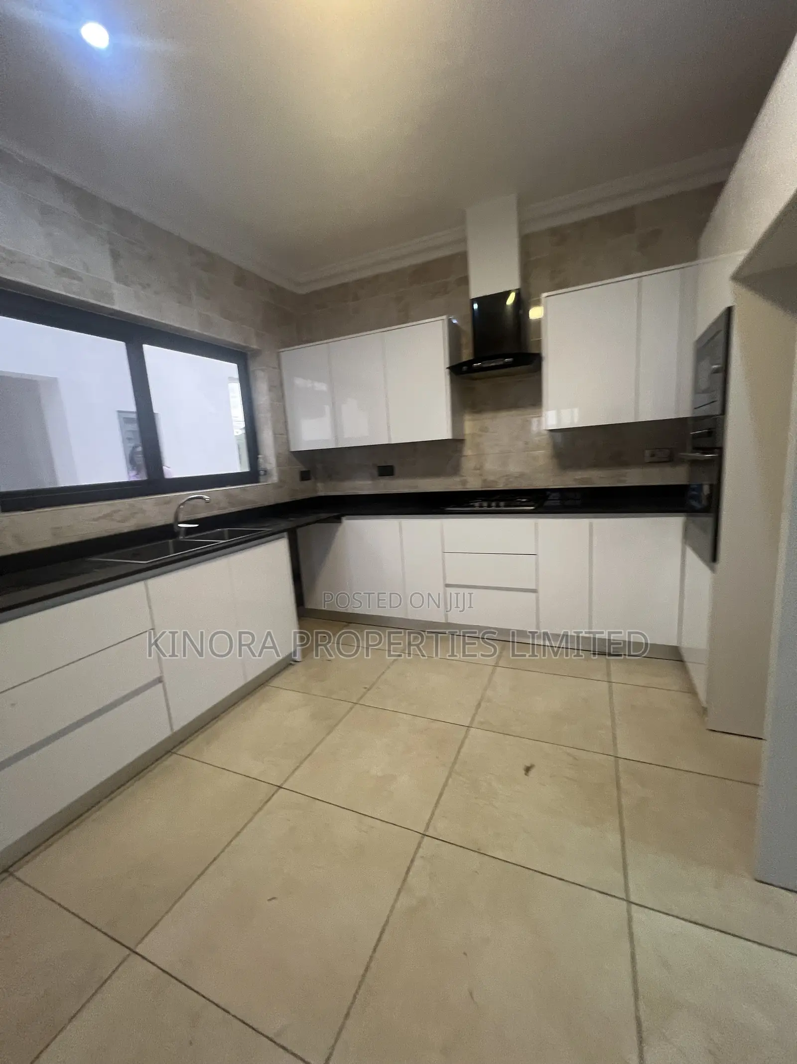4bdrm Duplex in Ability Down for rent