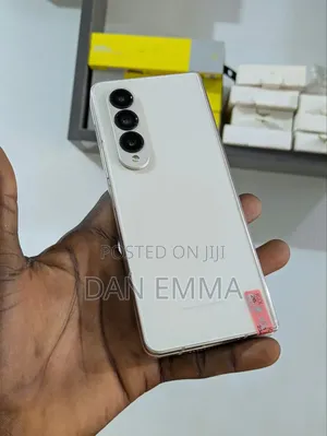 Samsung Galaxy Z Fold4 512 GB Gold