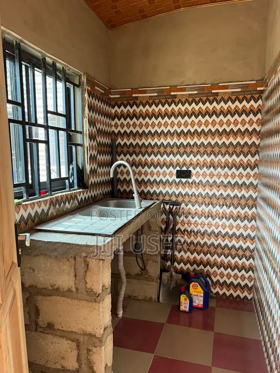 1bdrm House in ..., CP for rent