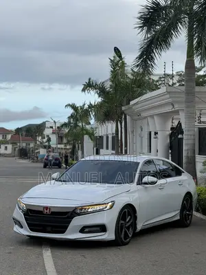 Honda Accord Touring 2018 White