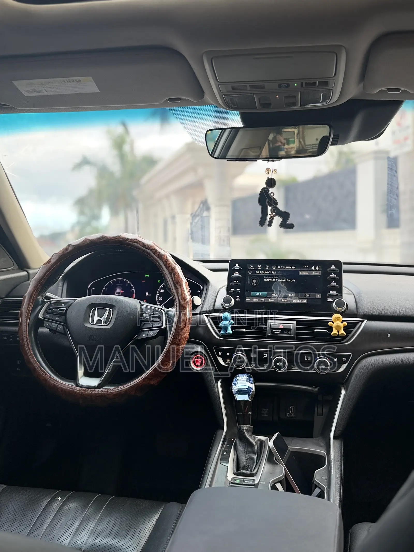 Honda Accord Touring 2018 White