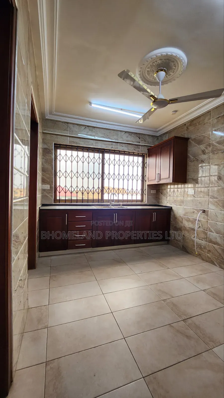 2bdrm Apartment in Safari Homes, Police Station for rent