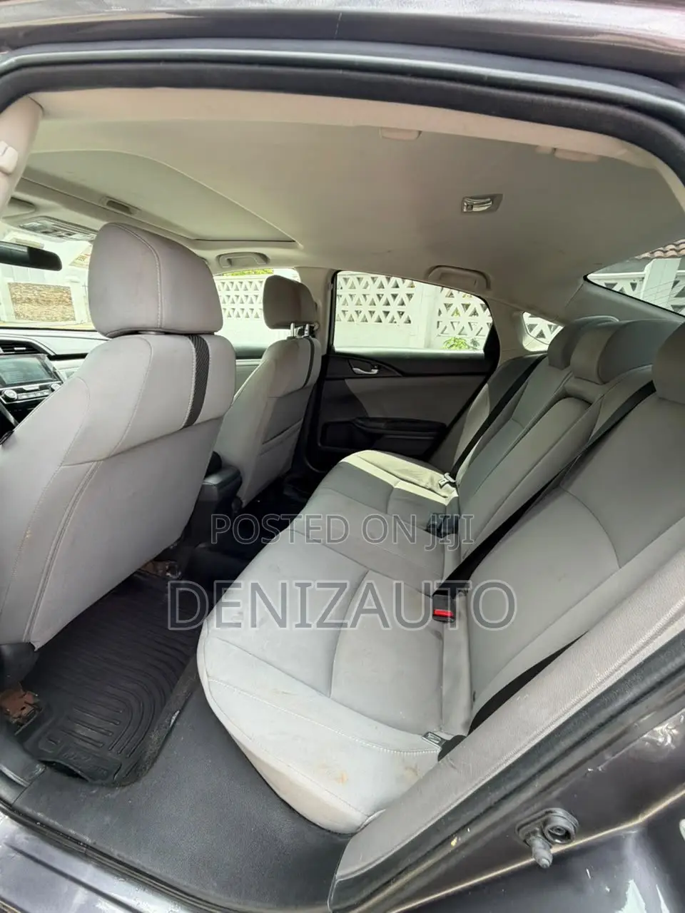 Honda Civic EX Sedan 2018 Gray