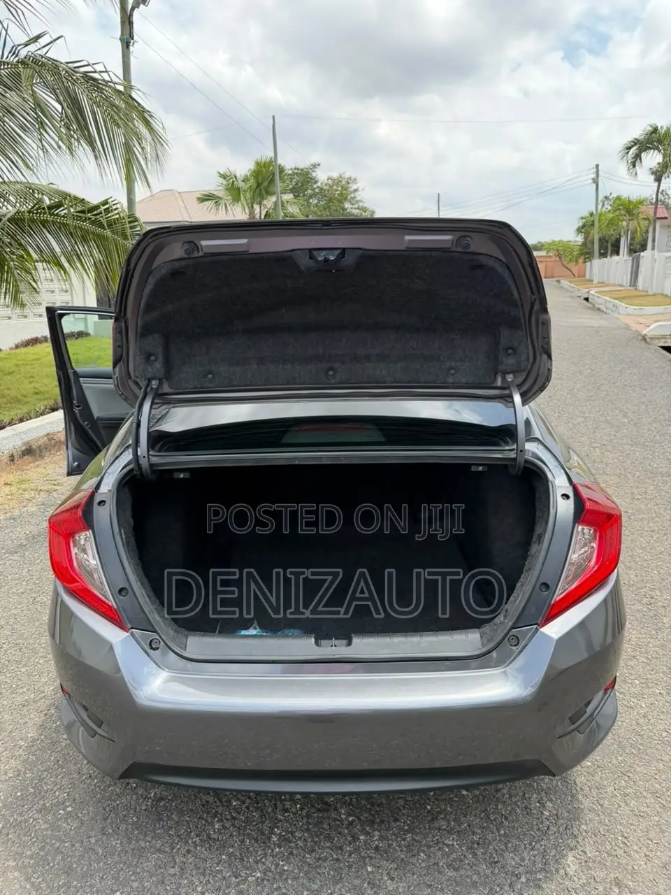 Honda Civic EX Sedan 2018 Gray
