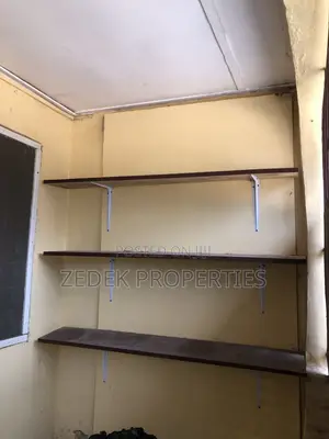 1bdrm Apartment in Kwabenya Acp for rent