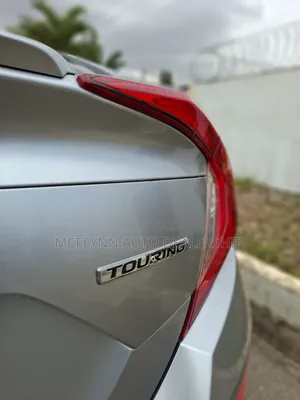 Honda Civic Touring 4dr Sedan (1.5L 4cyl) 2017 Gray