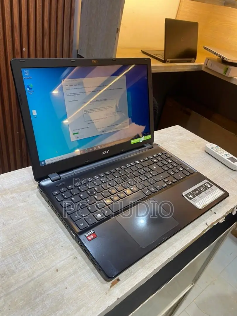 Laptop Acer Aspire E15 4GB AMD A10 HDD 500GB