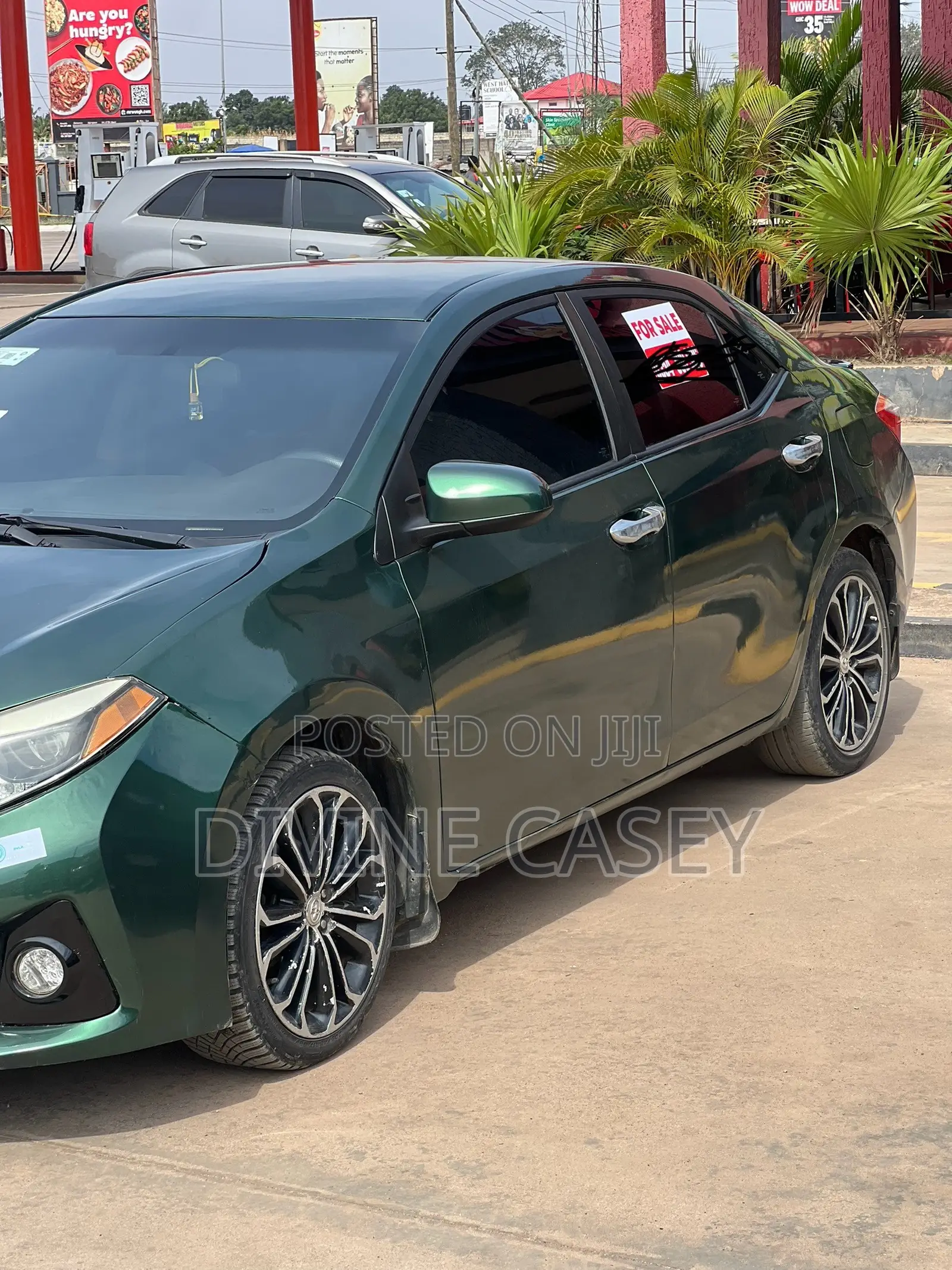 Toyota Corolla LE Eco Premium 4dr Sedan (1.8L 4cyl CVT) 2014 Green