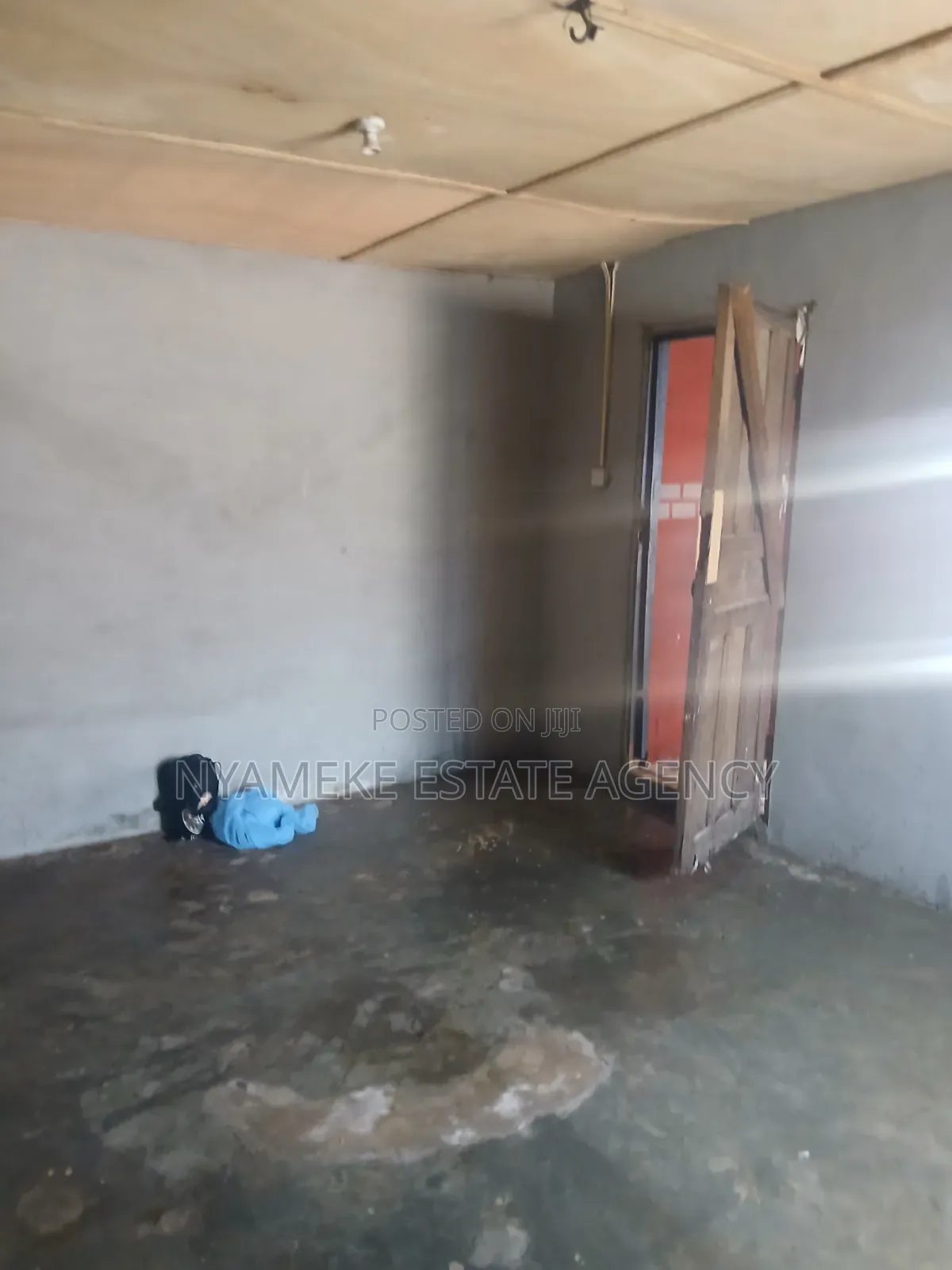 1bdrm Apartment in Beach Road, Exhibition for rent