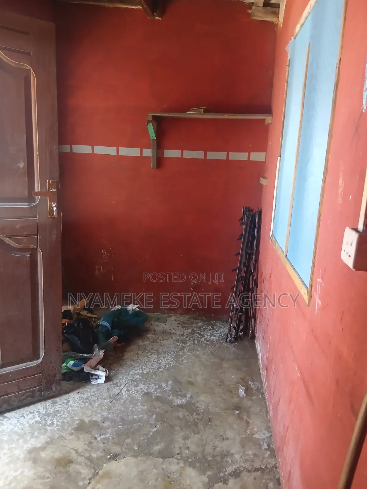 1bdrm Apartment in Beach Road, Exhibition for rent