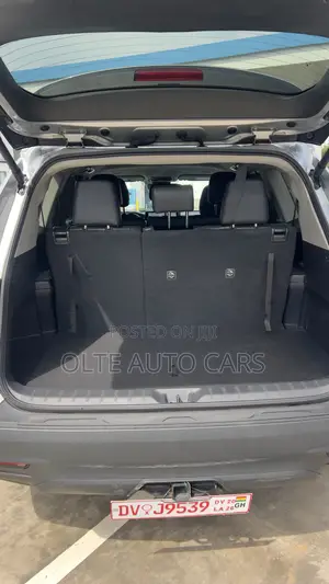 Toyota Grand Highlander XLE AWD 2024 Silver