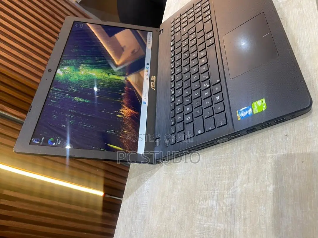 Laptop Asus X550LD 4GB Intel Core i3 HDD 500GB