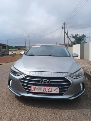 Hyundai Elantra 2017 Silver