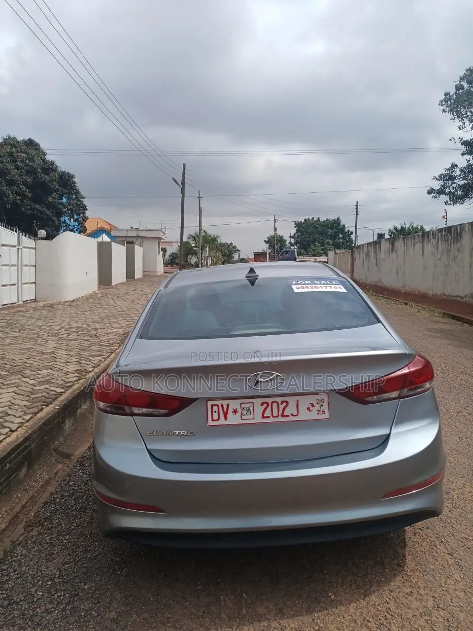 Hyundai Elantra 2017 Silver