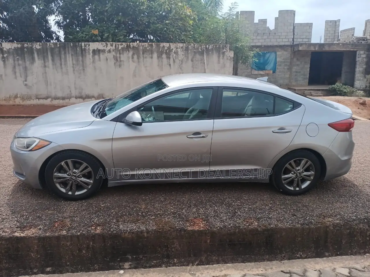 Hyundai Elantra 2017 Silver