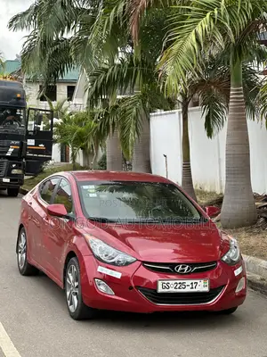 Hyundai Elantra GLS Automatic 2012 Red