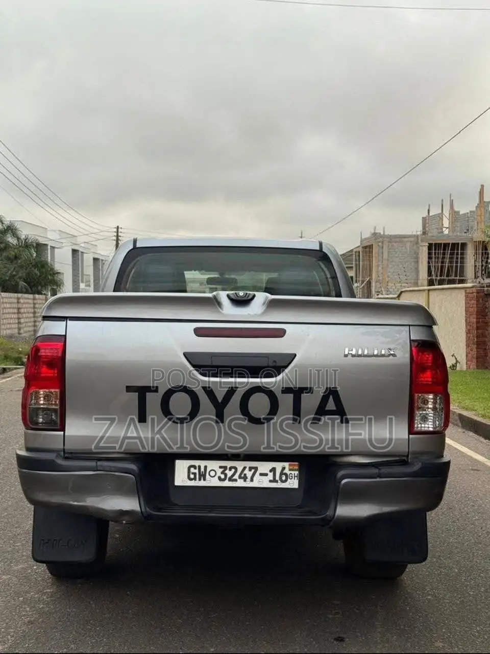 Toyota Hilux SR 4x4 2015 Silver