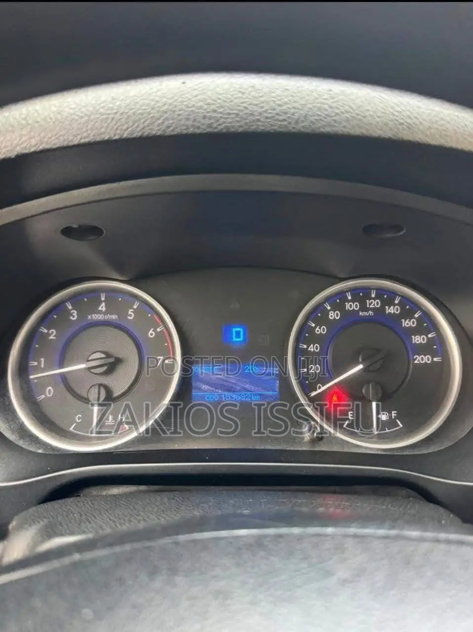 Toyota Hilux SR 4x4 2015 Silver