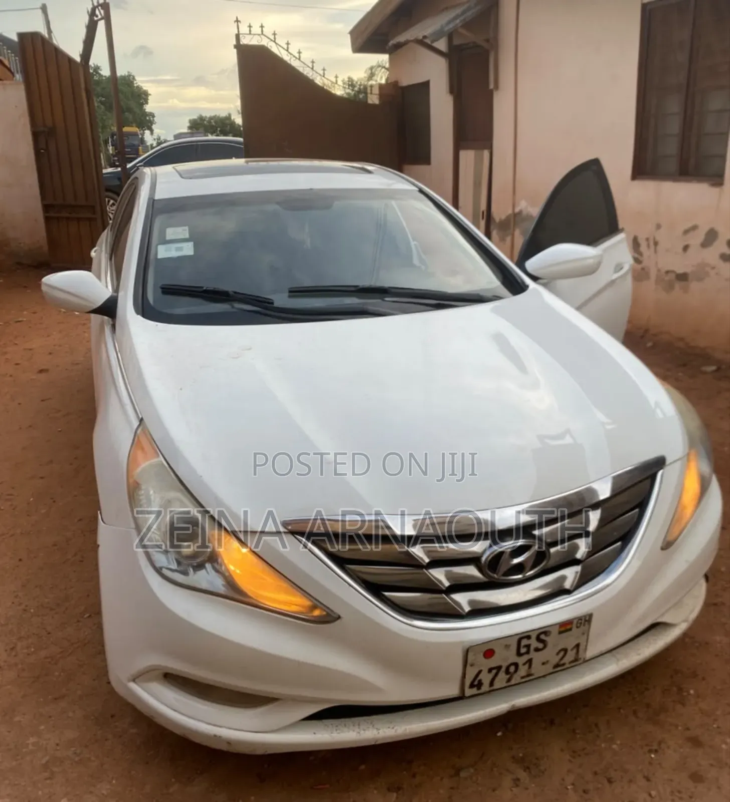 Hyundai Sonata SE Sedan FWD (2.4L 4cyl 6A) 2013 White