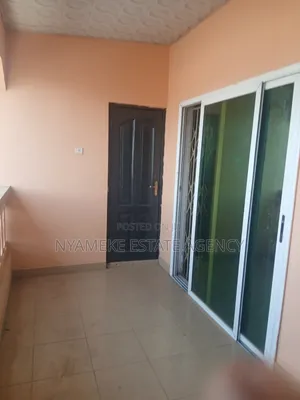 3bdrm Apartment in Atomic, Exhibition for rent