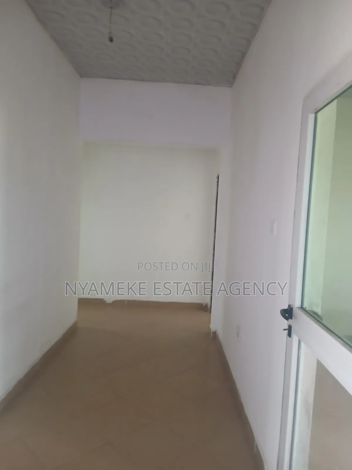 3bdrm Apartment in Atomic, Exhibition for rent