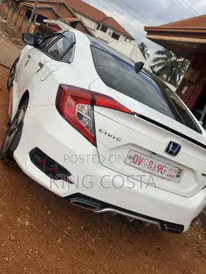 Honda Civic Touring 4dr Sedan (1.5L 4cyl) 2017 White