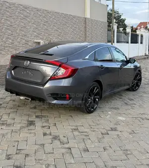 Honda Civic 2019 Gray
