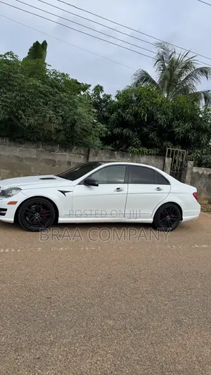 Mercedes-Benz C250 2014 White