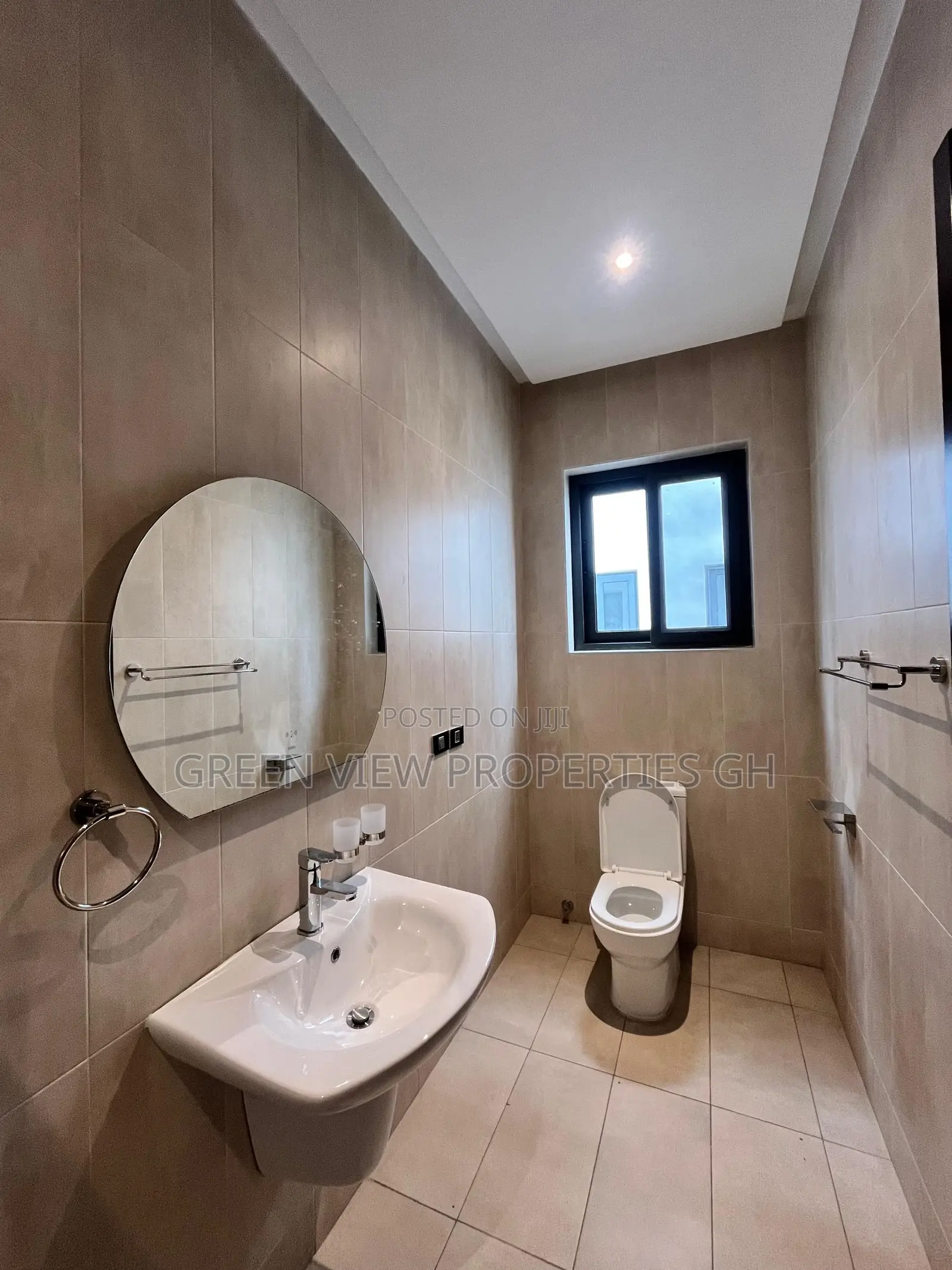 4bdrm Duplex in East Legon for rent