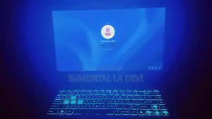 New Laptop MSI 8GB Intel Core i5 SSD 512GB