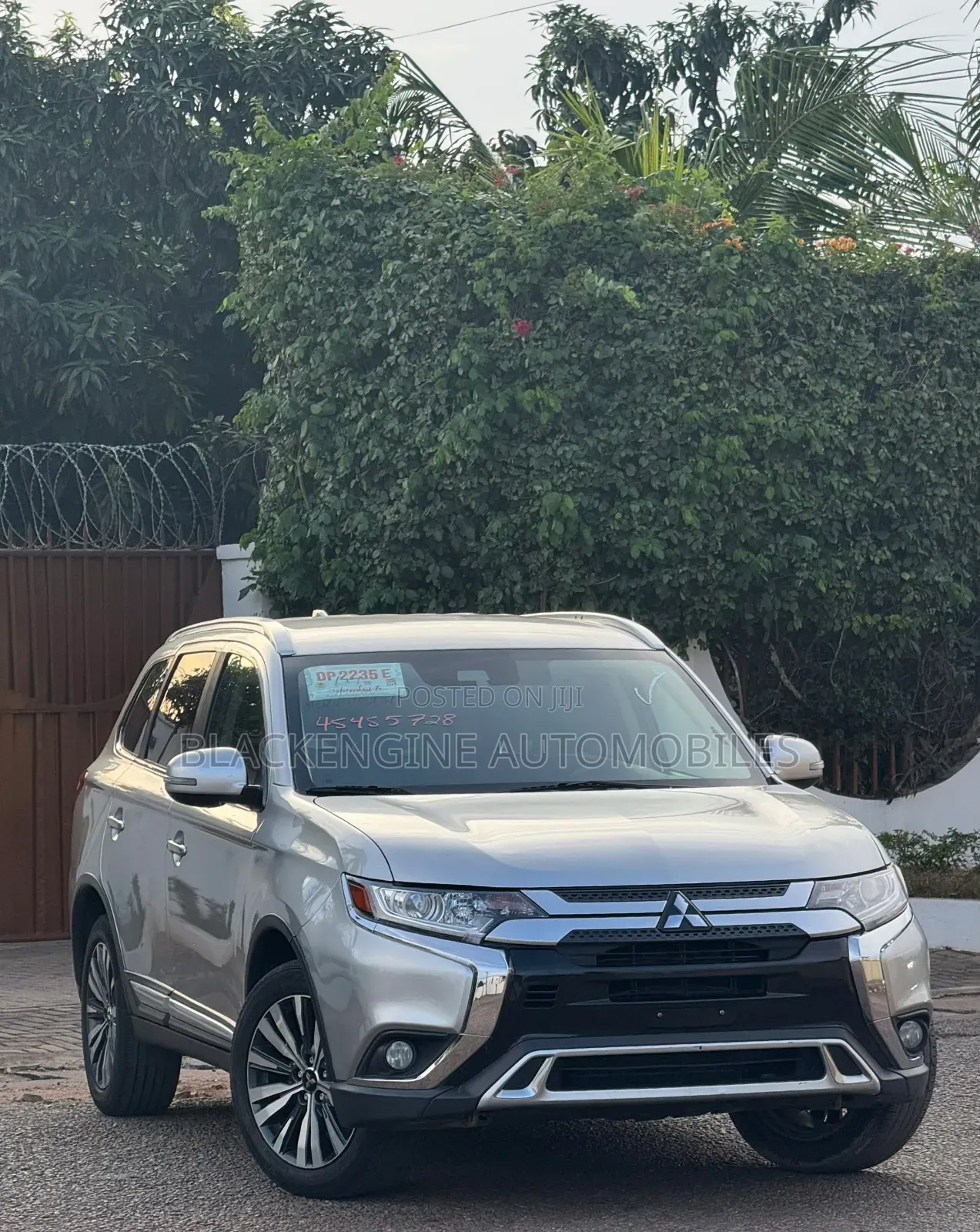 Mitsubishi Outlander SEL S-AWC 2020 Silver
