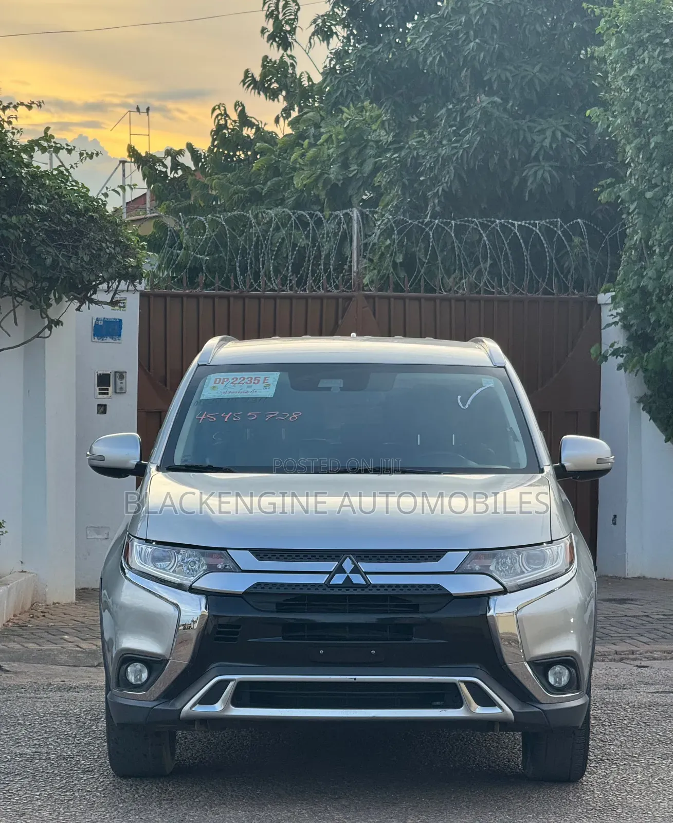 Mitsubishi Outlander SEL S-AWC 2020 Silver