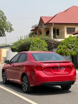 Toyota Corolla SE 4dr Sedan (1.8L 4cyl CVT) 2017 Red