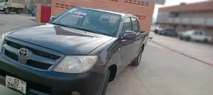Toyota Hilux 2.5 D-4D SRX 4WD 2008 Gray
