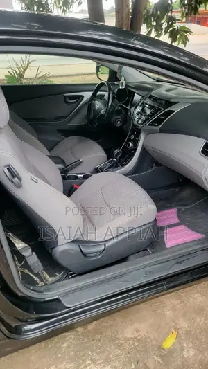 Hyundai Elantra HEV 2021 Black