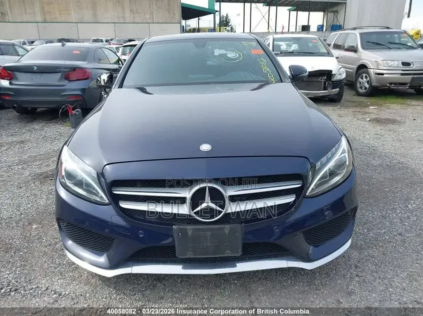Mercedes-Benz C300 2017 Blue