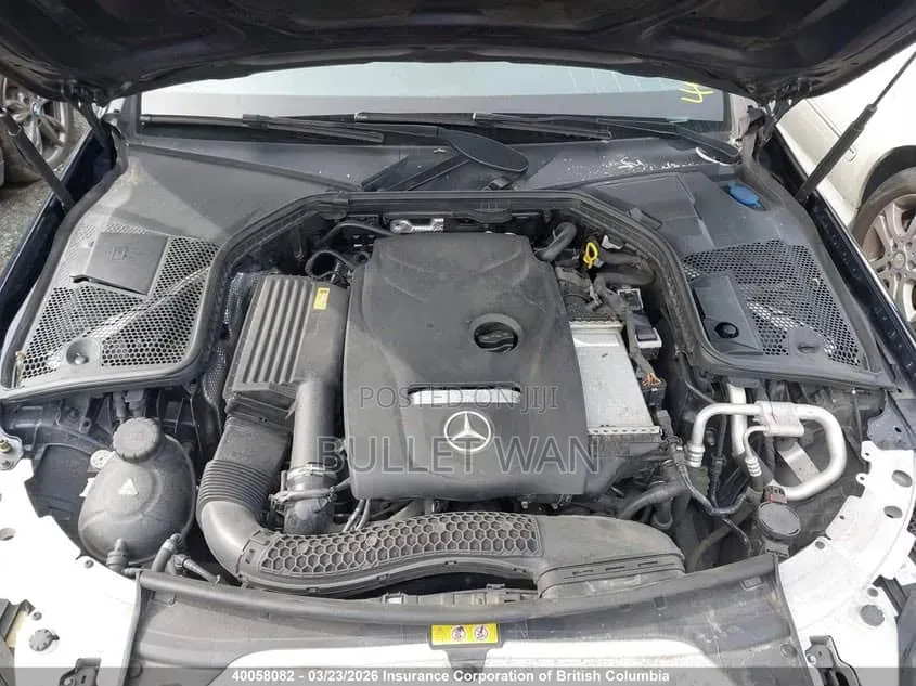 Mercedes-Benz C300 2017 Blue