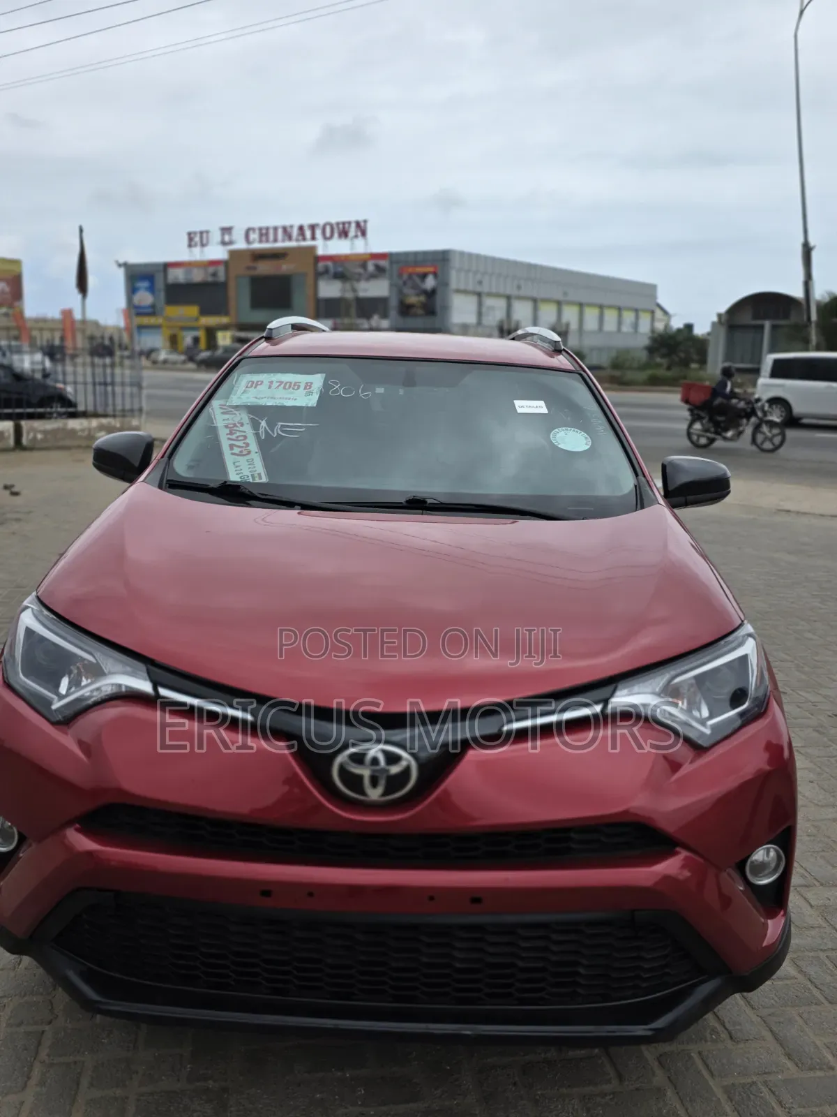 Toyota RAV4 LE AWD (2.5L 4cyl 6A) 2017 Red