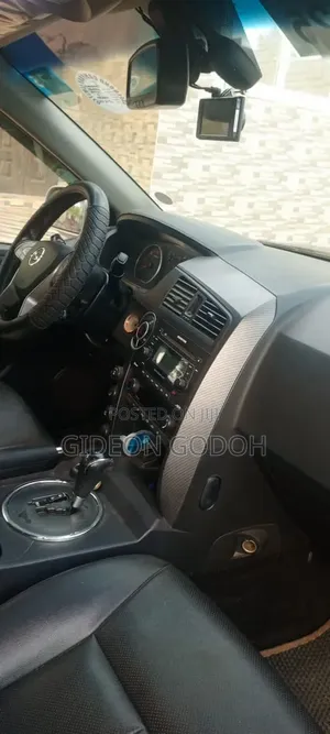 SsangYong Korando 2016 Silver