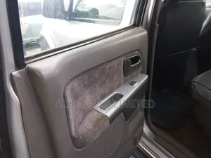 Isuzu D-MAX 2008 Silver
