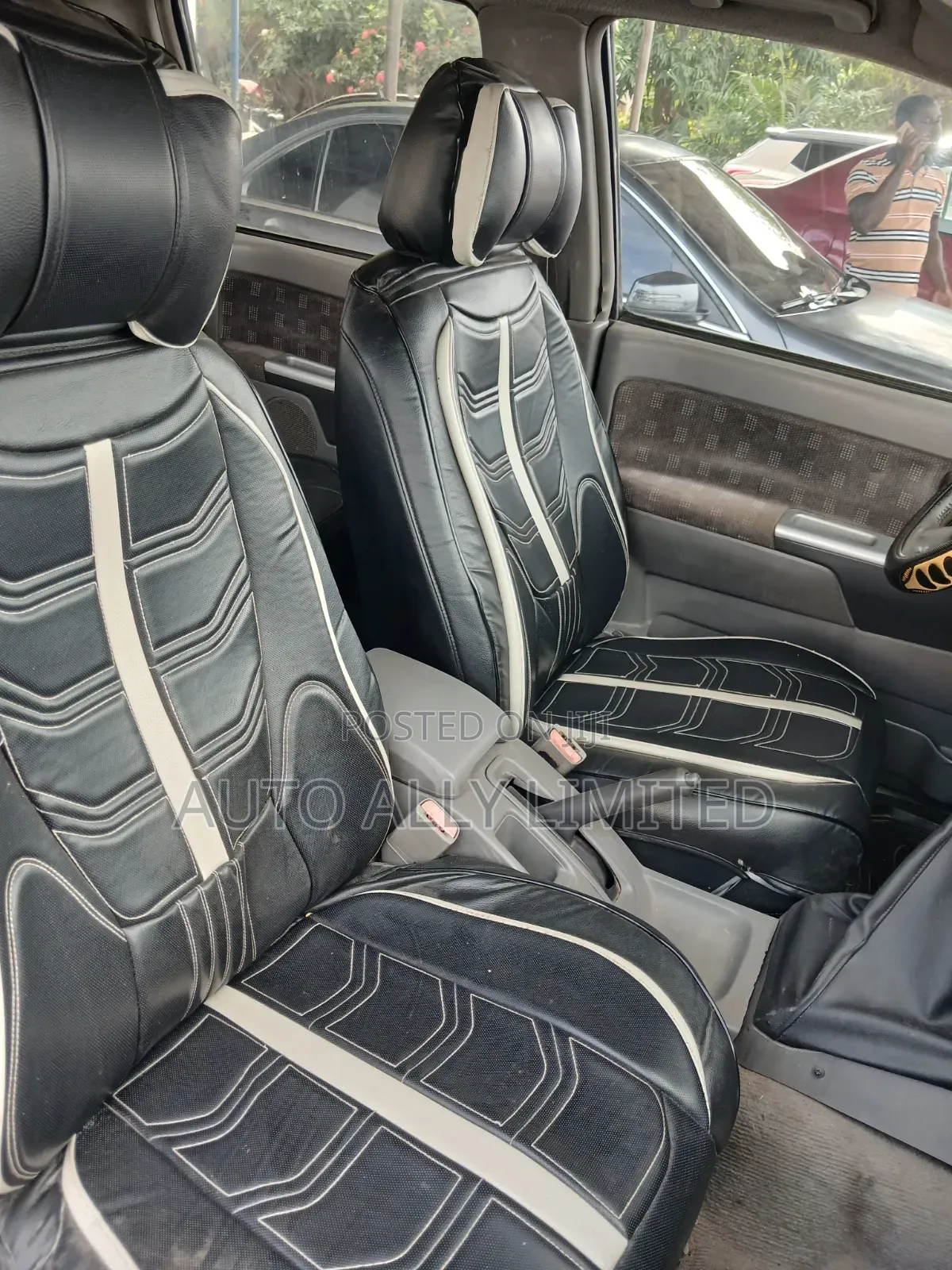Isuzu D-MAX 2008 Silver