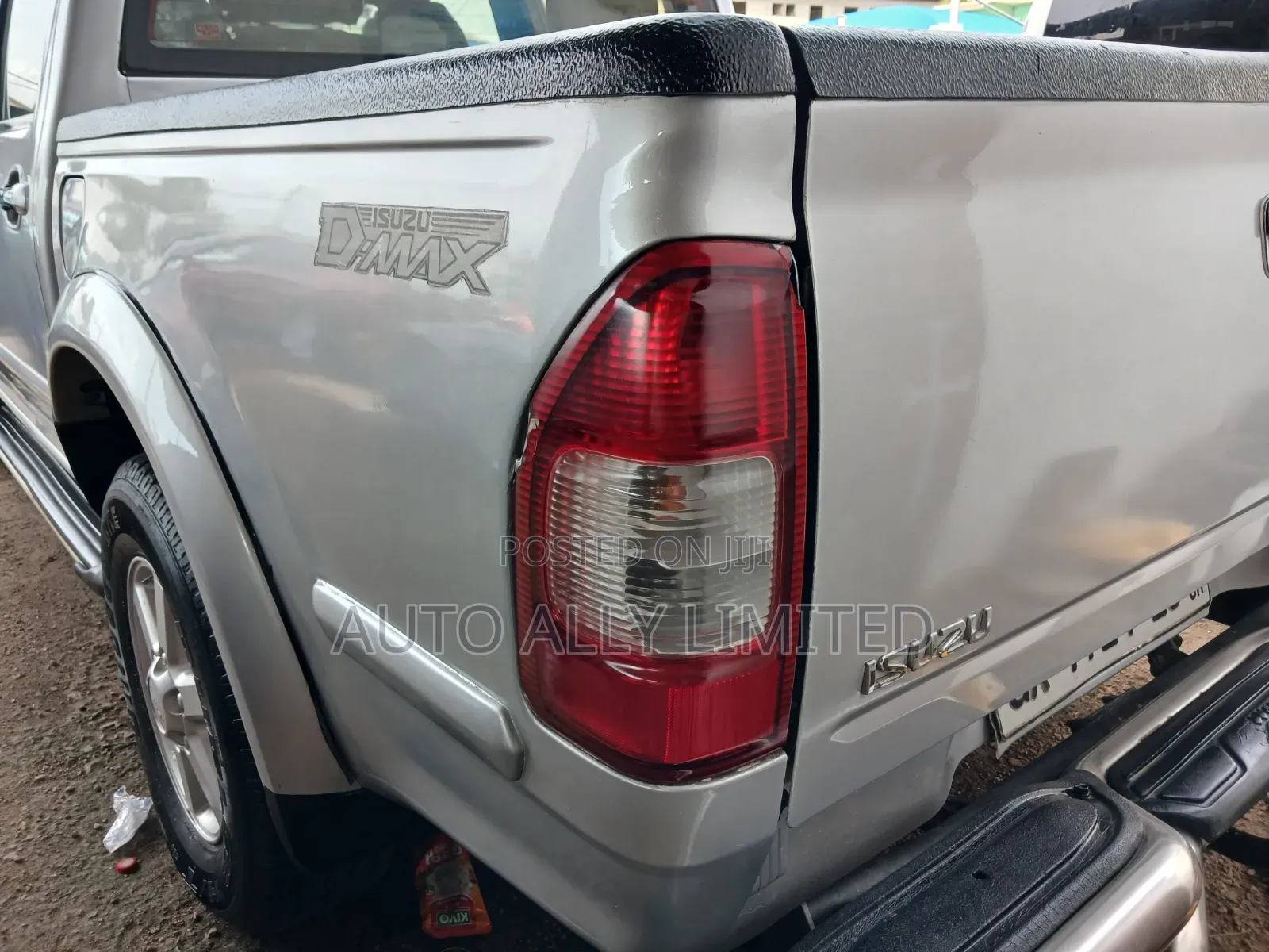 Isuzu D-MAX 2008 Silver