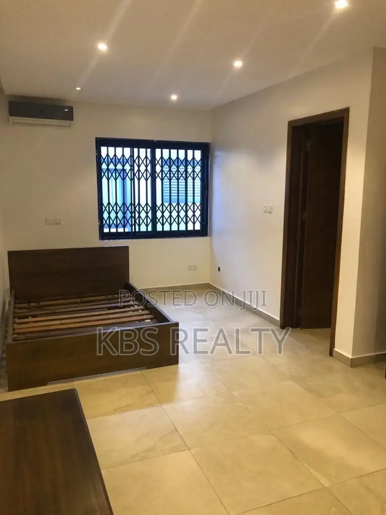 3bdrm Duplex in East Legon, Accra Metropolitan for rent