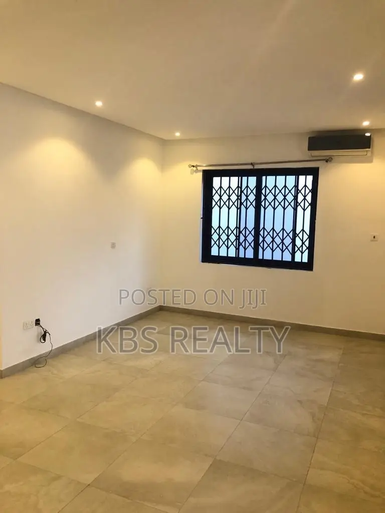 3bdrm Duplex in East Legon, Accra Metropolitan for rent