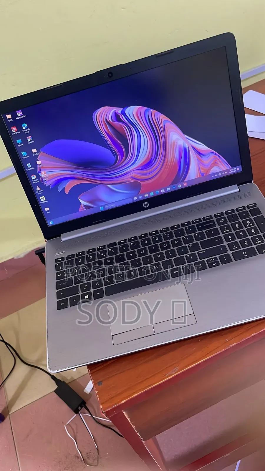 Laptop HP 255 12GB AMD Ryzen 5 SSD 256GB
