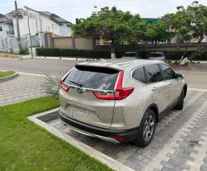Honda CR-V Touring AWD 2018 Brown