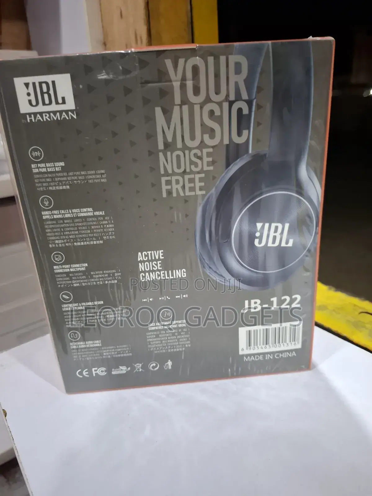 JBL Pure Bass Tune J-760
