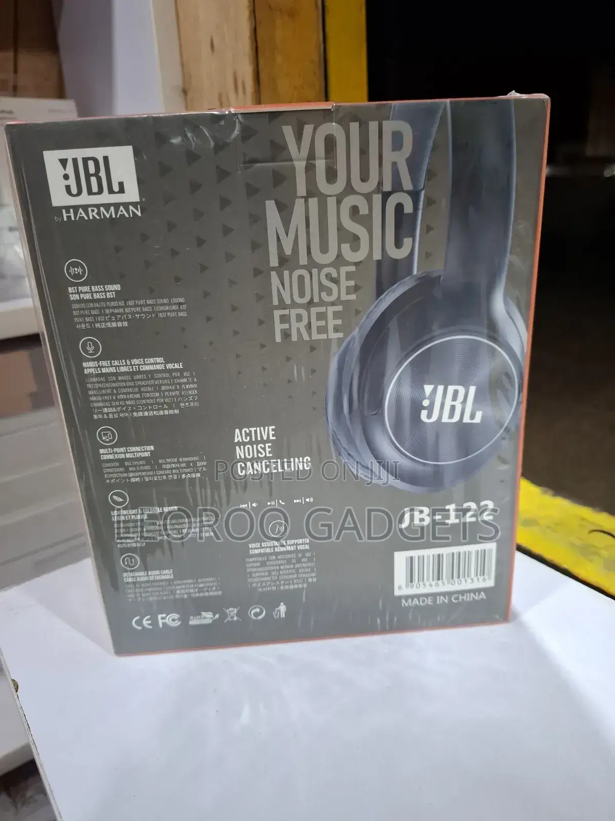 JBL Pure Bass Tune J-760