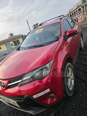Toyota RAV4 LE 4dr SUV AWD (2.5L 4cyl 6A) 2015 Red