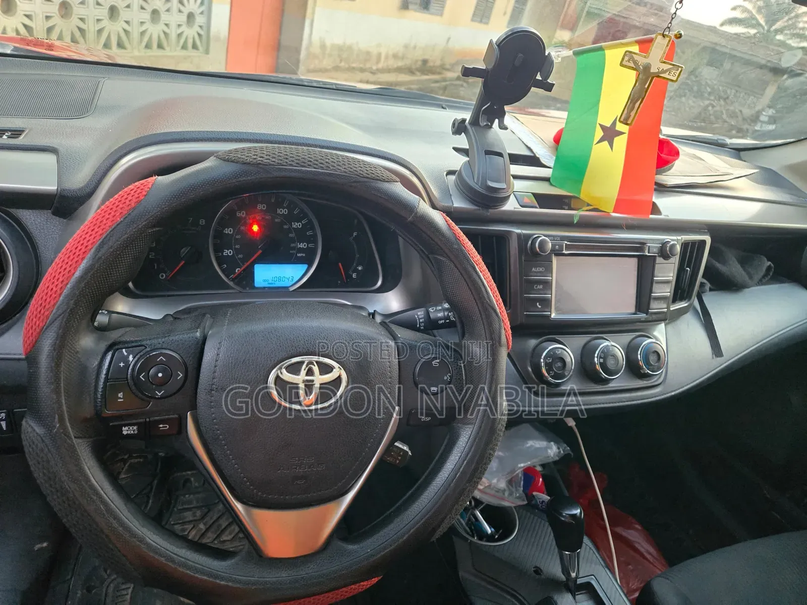 Toyota RAV4 LE 4dr SUV AWD (2.5L 4cyl 6A) 2015 Red